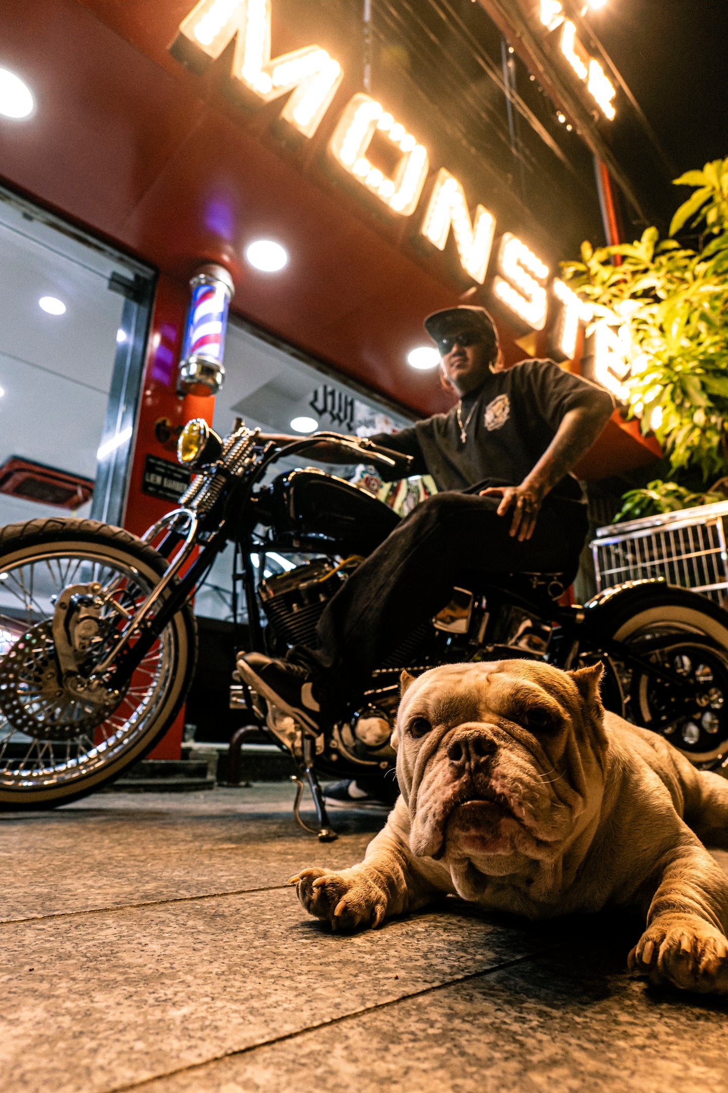 ChinoLoco X House of chronic Thailand BTC T-shit