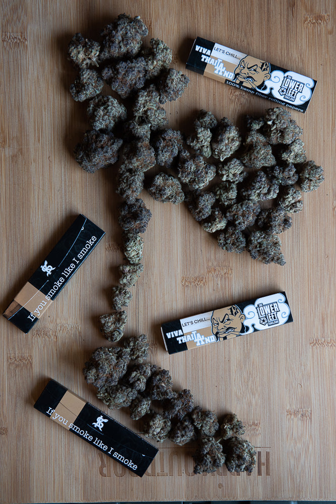 ChinoLoco × Tribal Lower Left Thailand – Hemp Rolling Papers (King Size)
