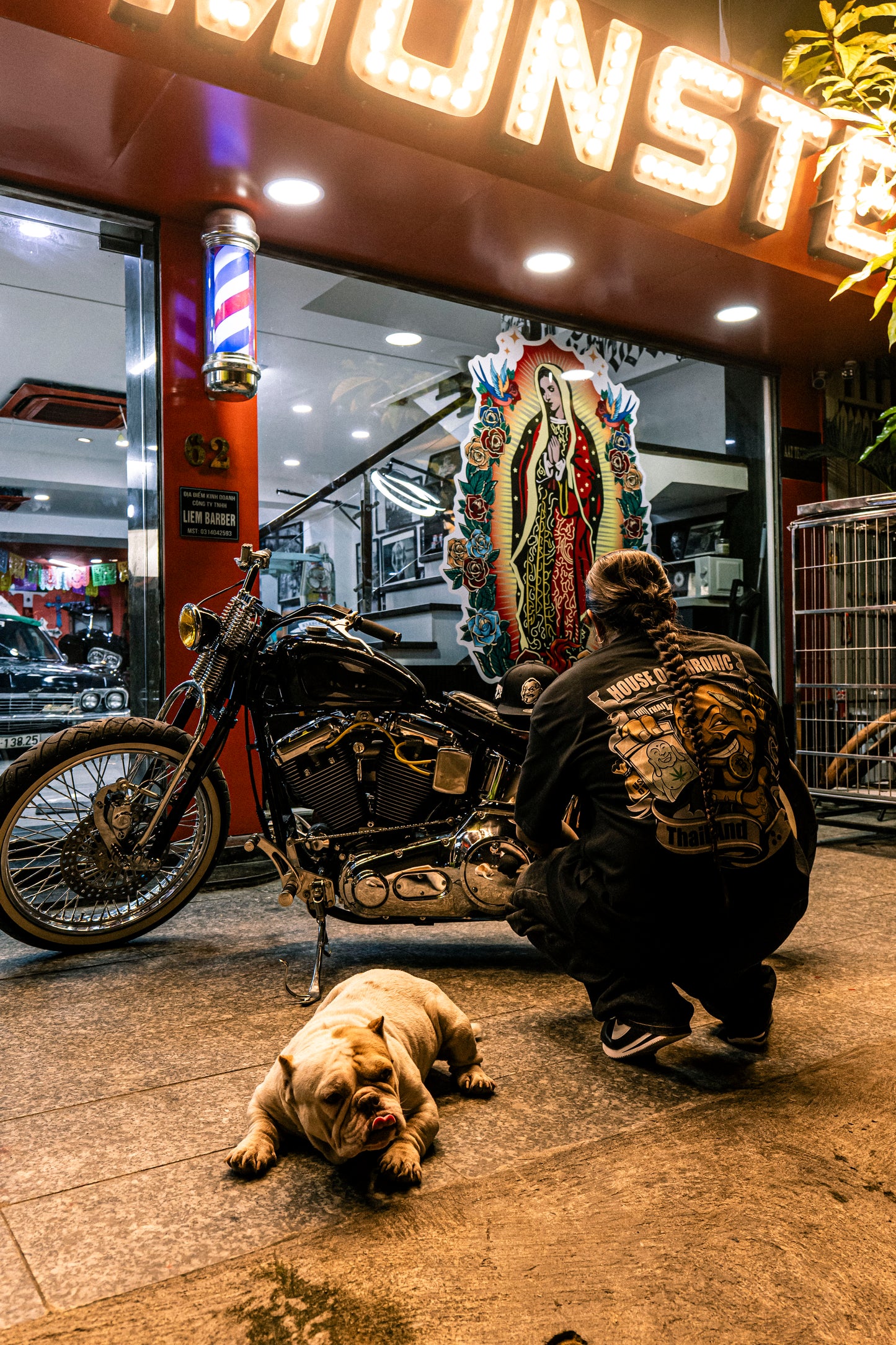 ChinoLoco X House of chronic Thailand BTC T-shit