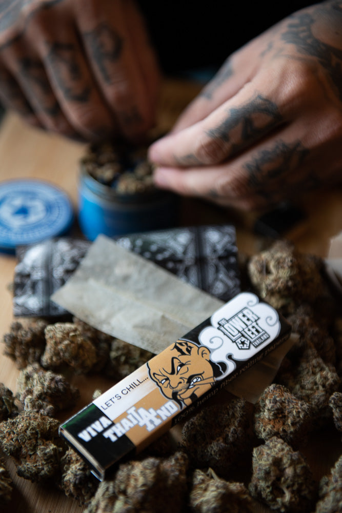 ChinoLoco × Tribal Lower Left Thailand – Hemp Rolling Papers (King Size)