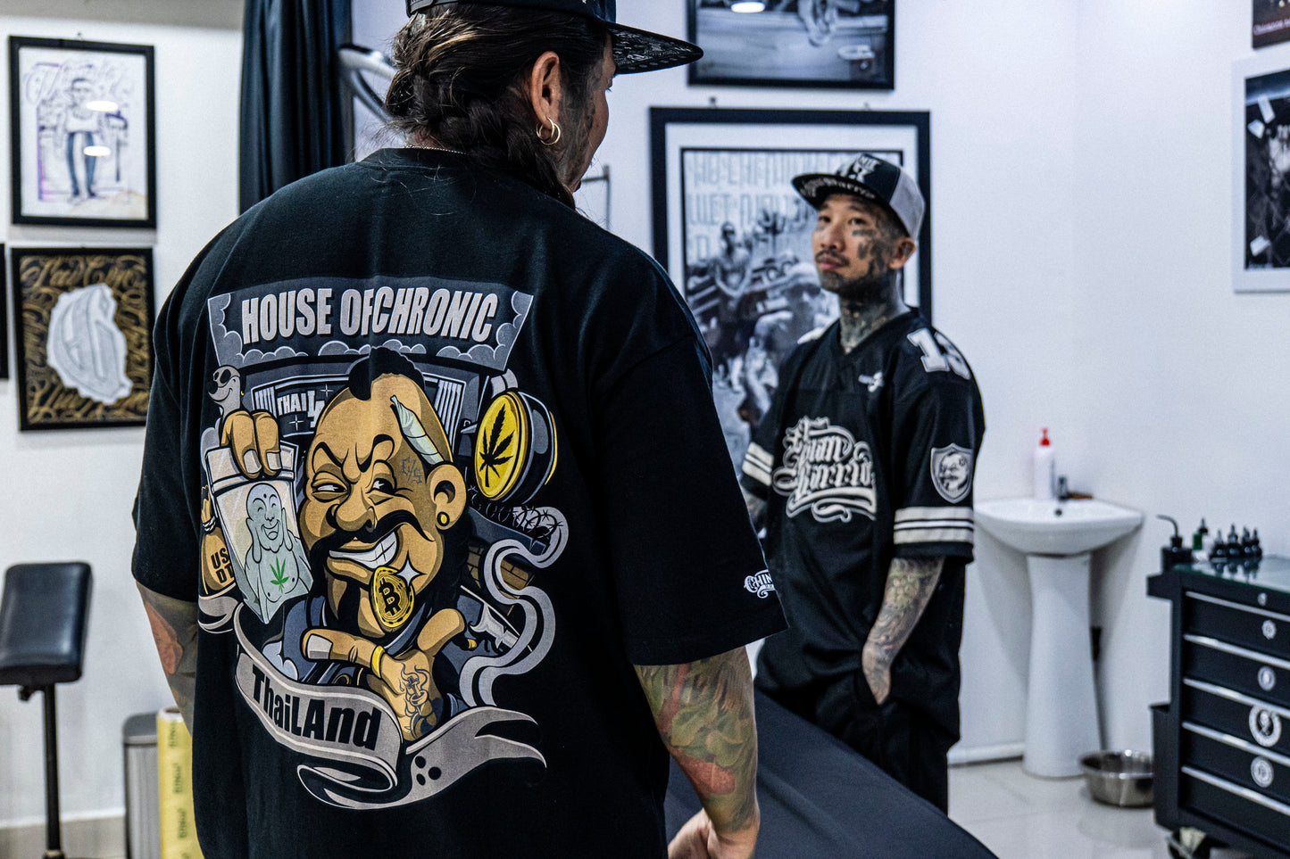 ChinoLoco X House of chronic Thailand BTC T-shit